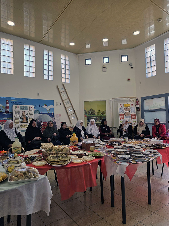 ملتقى الأجيال في مدرسة أجيال الابتدائية في جلجولية